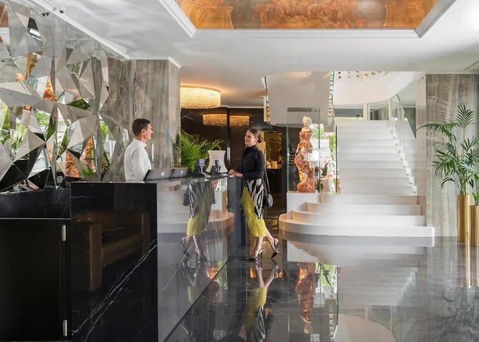 The Promenade Luxury Wellness Hotel