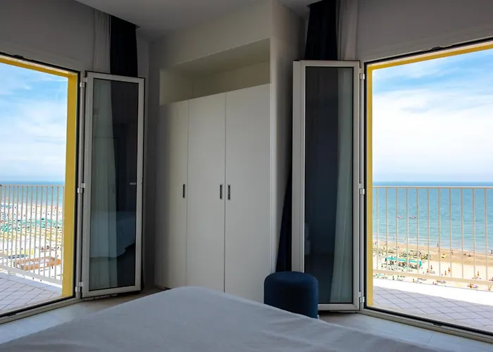 Hotel Fedora Riccione - Fronte Mare