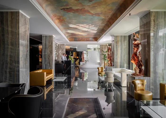 The Promenade Luxury Wellness Hotel